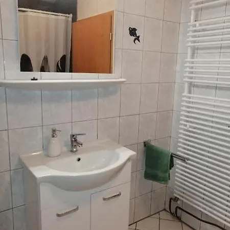 Balazs Apartman Kehidakustány